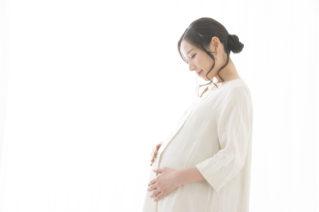 妊娠・出産で骨盤がゆがんでしまうのはなぜ？